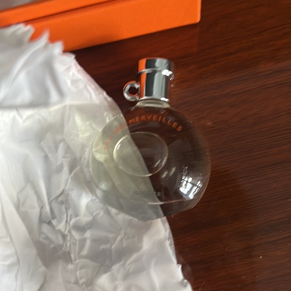 ⭐️🌴NIB Hermes Scents - Picture 2 of 4